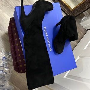 Stuart Weitzman suede platform high heal up to knee boots.